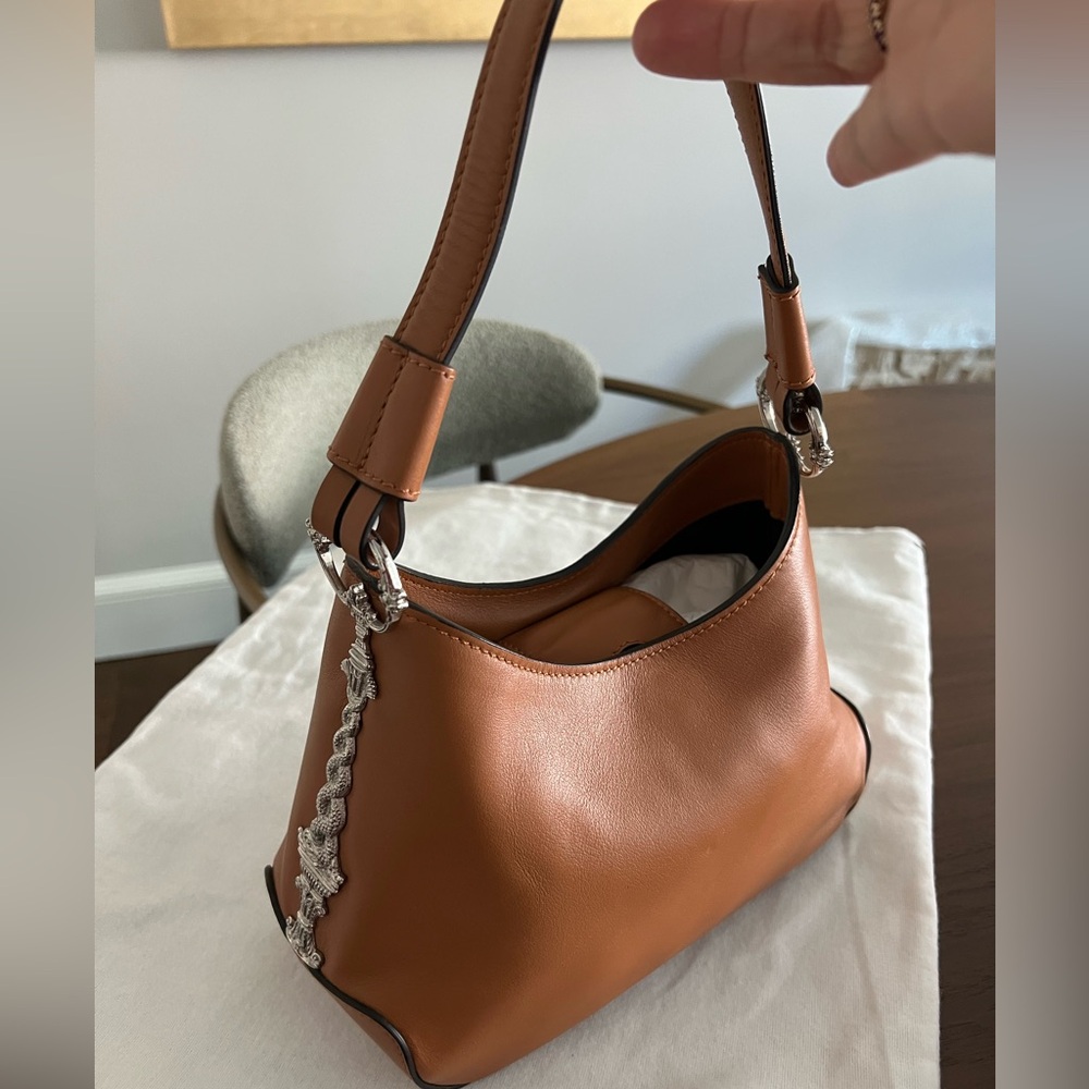 PAMPALONI TAN ITALIAN LEATHER BAG WITH STERLING SILVER ACCENTS! New! Never worn!